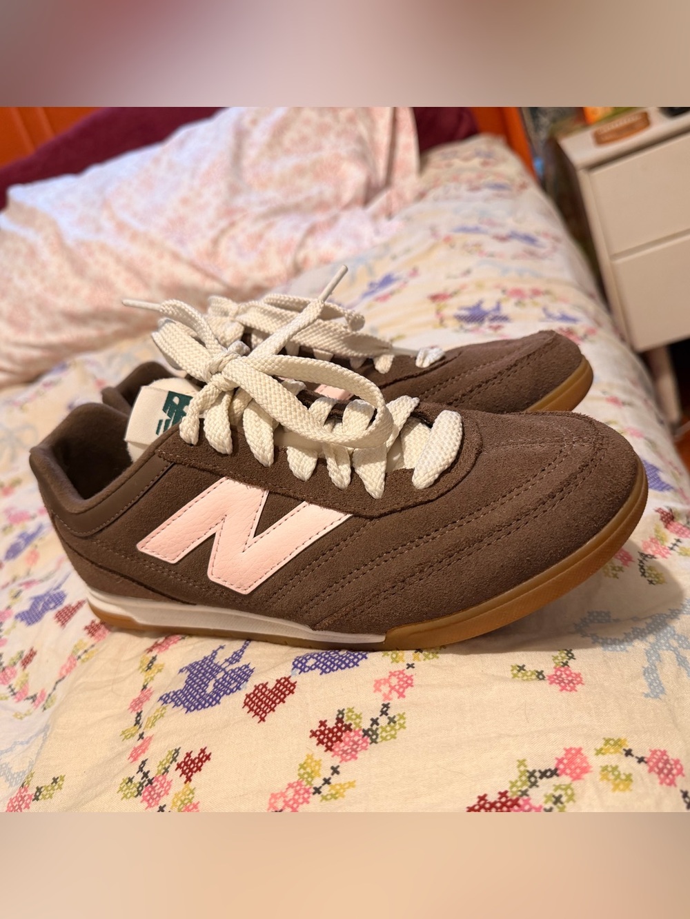 New Balance Women's Brown Suede Sneakers with Pink 'N' Logo